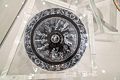 解密逃脱恐怖游戏《灵屋》将于今年夏季发售 