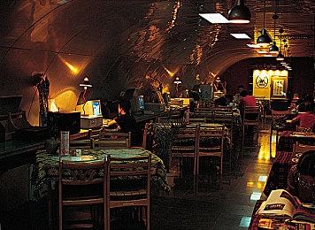 KK官方对战平台新图推荐，《开局一把弓》弹幕玩法全新升级